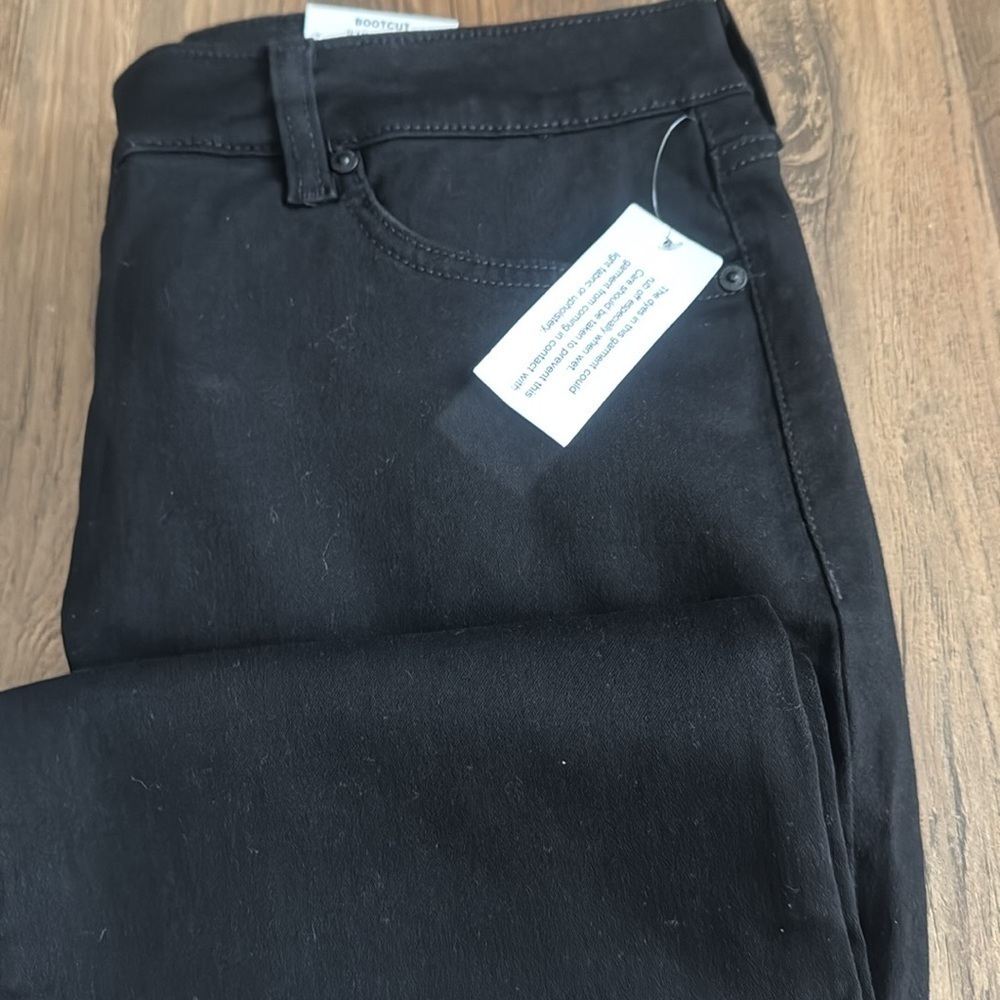 Style & Co Curvy Boot Leg- Size 14 - Picture 9 of 11